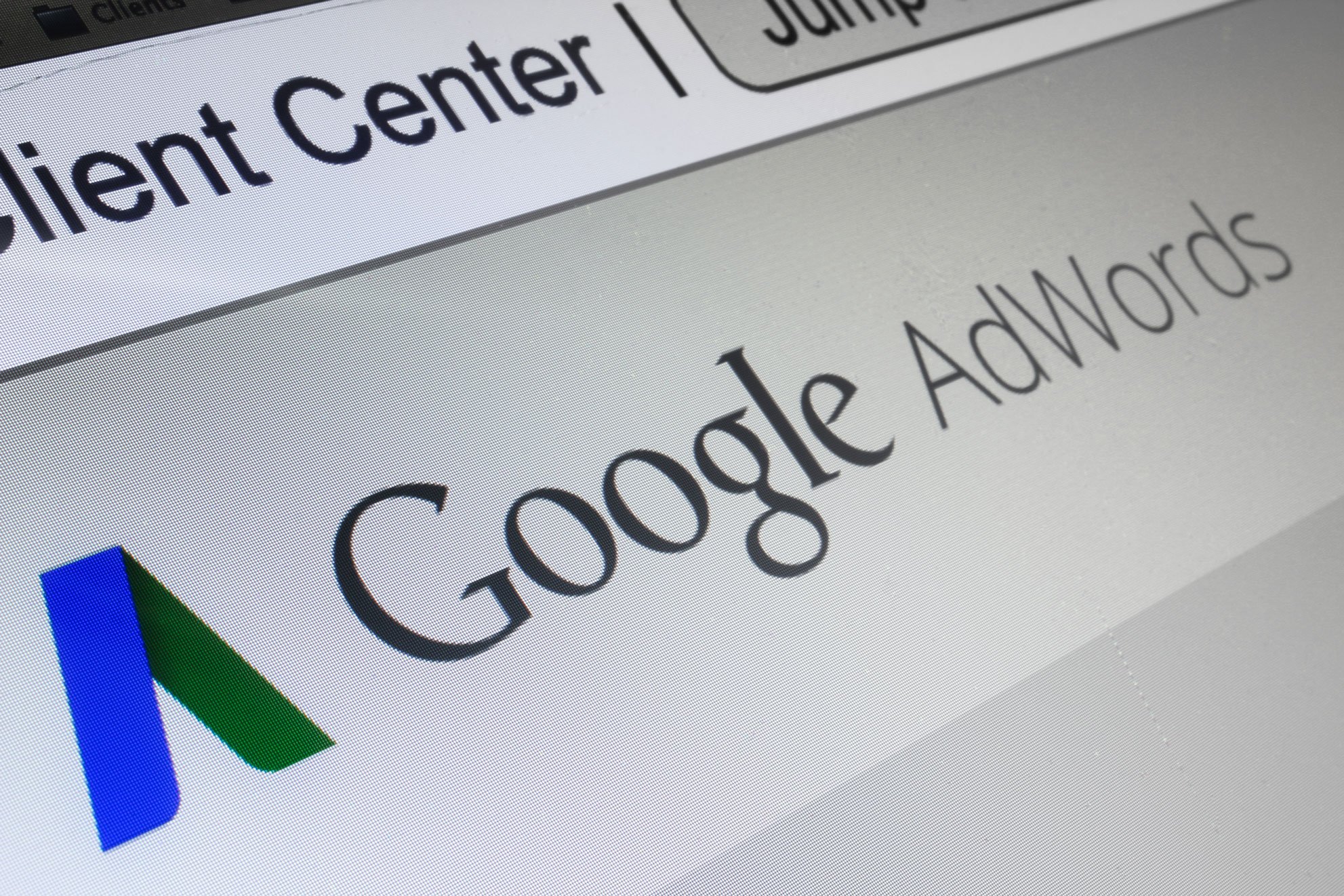 Kreatic booste votre visibilité sur Google en gérant vos campagnes Google AdWords.